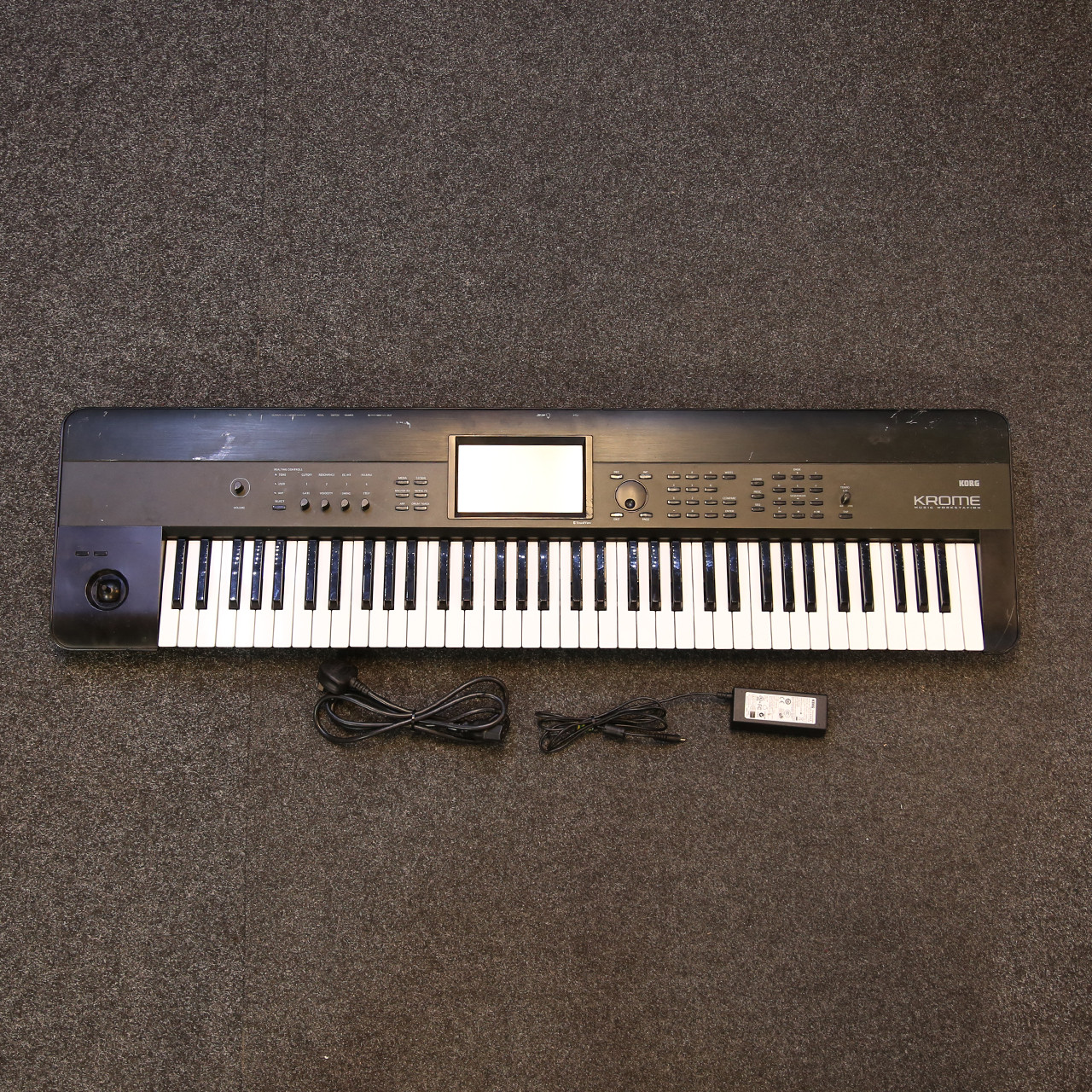 Korg Krome 73-Key Music Workstation Keyboard 2nd Hand | Rich Tone