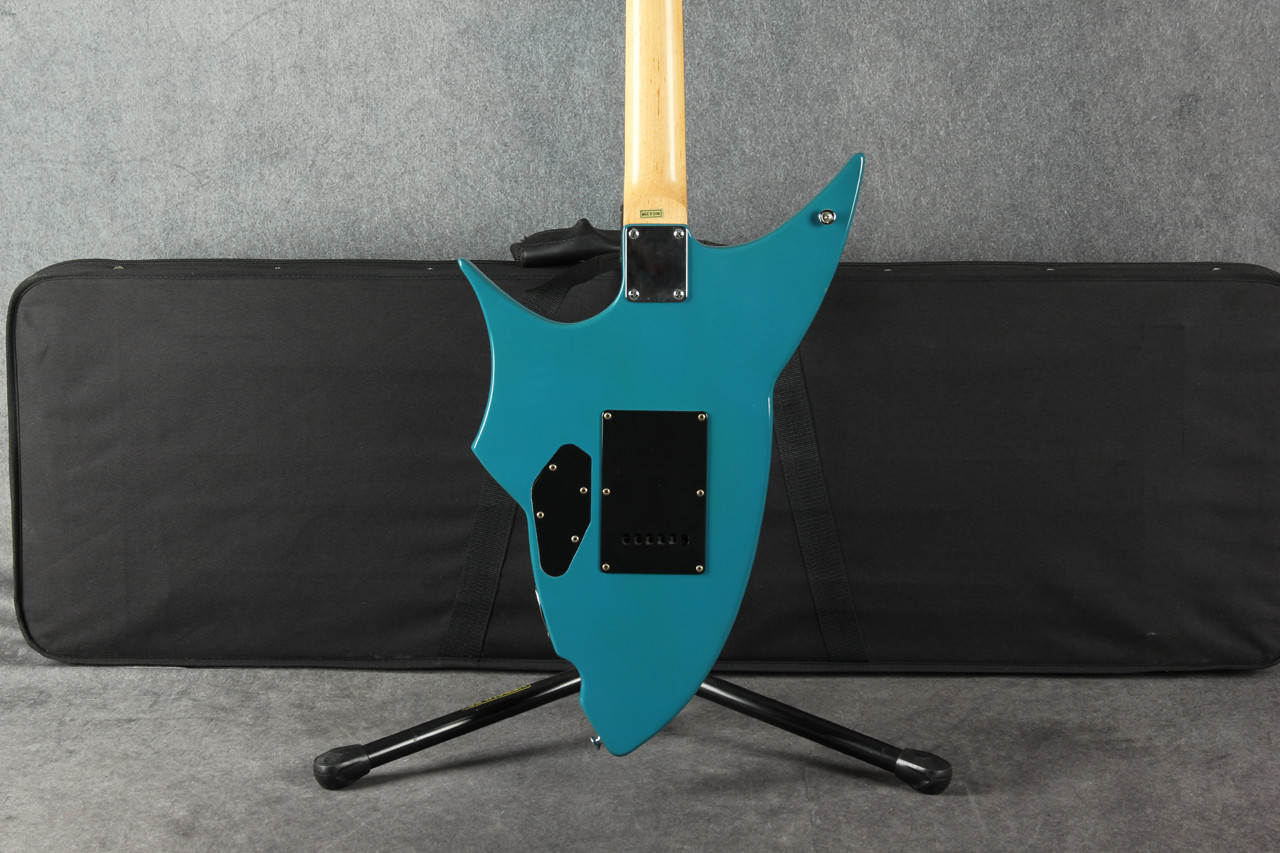 Jay Turser Shark Guitar 2nd Hand | Rich Tone Music