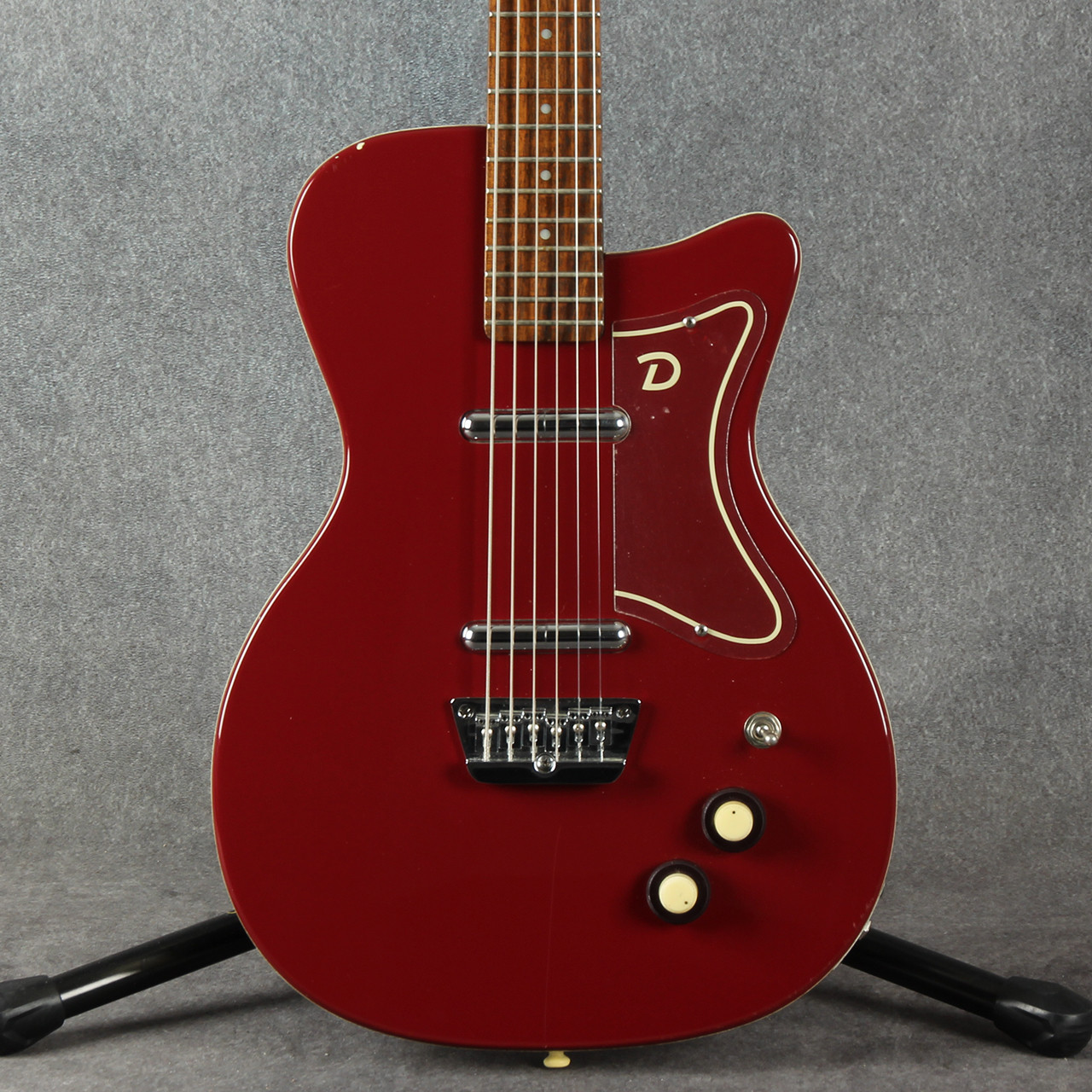 Danelectro U2 Baritone Red 2nd Hand | Rich Tone Music
