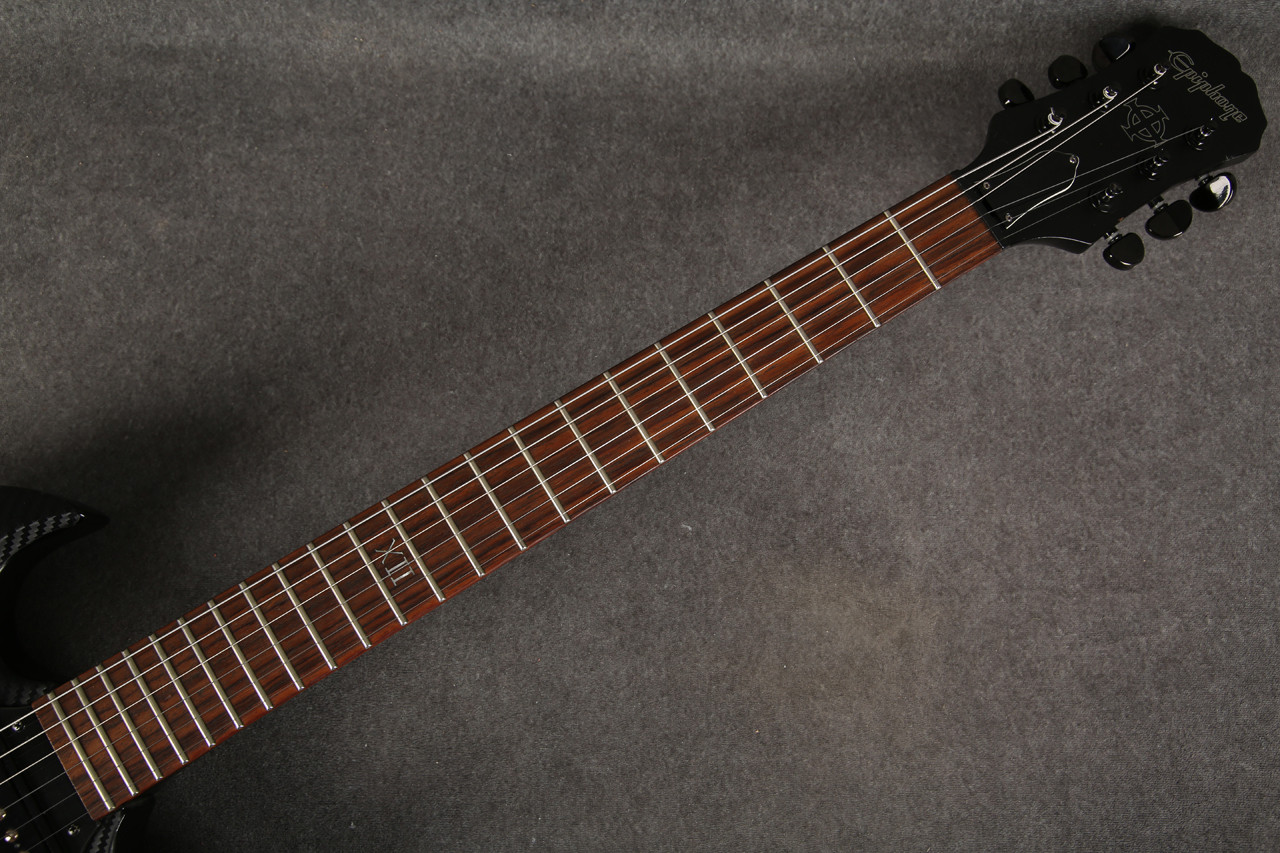 Epiphone SG Goth G-400 Black Satin Carbon Fiber Wrap 2nd Hand
