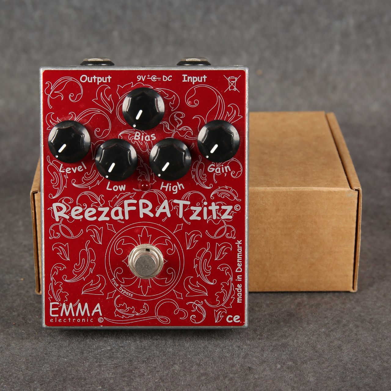 EMMA ReezaFRATzitz 初期型 ディストーション EMMA ReezaFRATzitz 初期