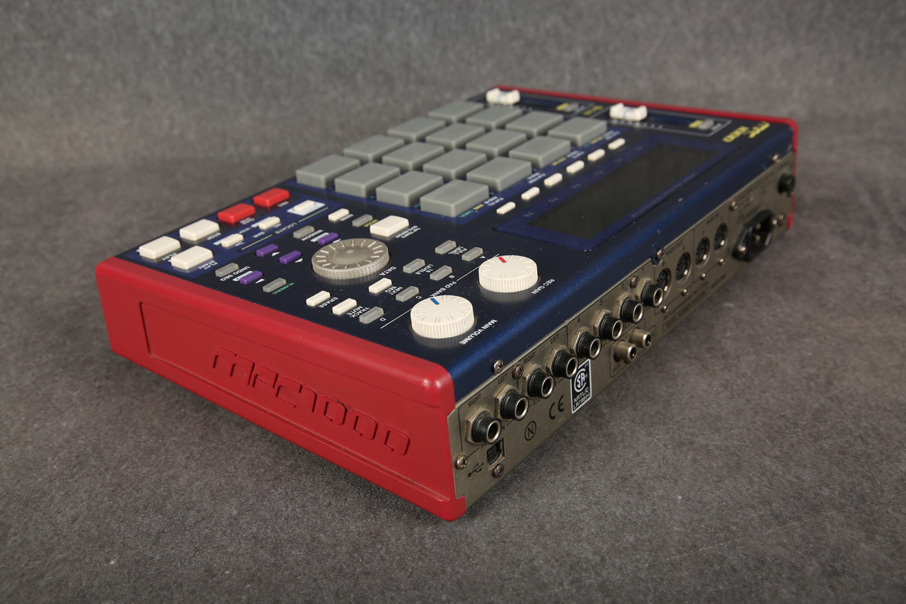 Akai MPC1000 Music Production Center Blue 2nd Hand | Rich Tone Music