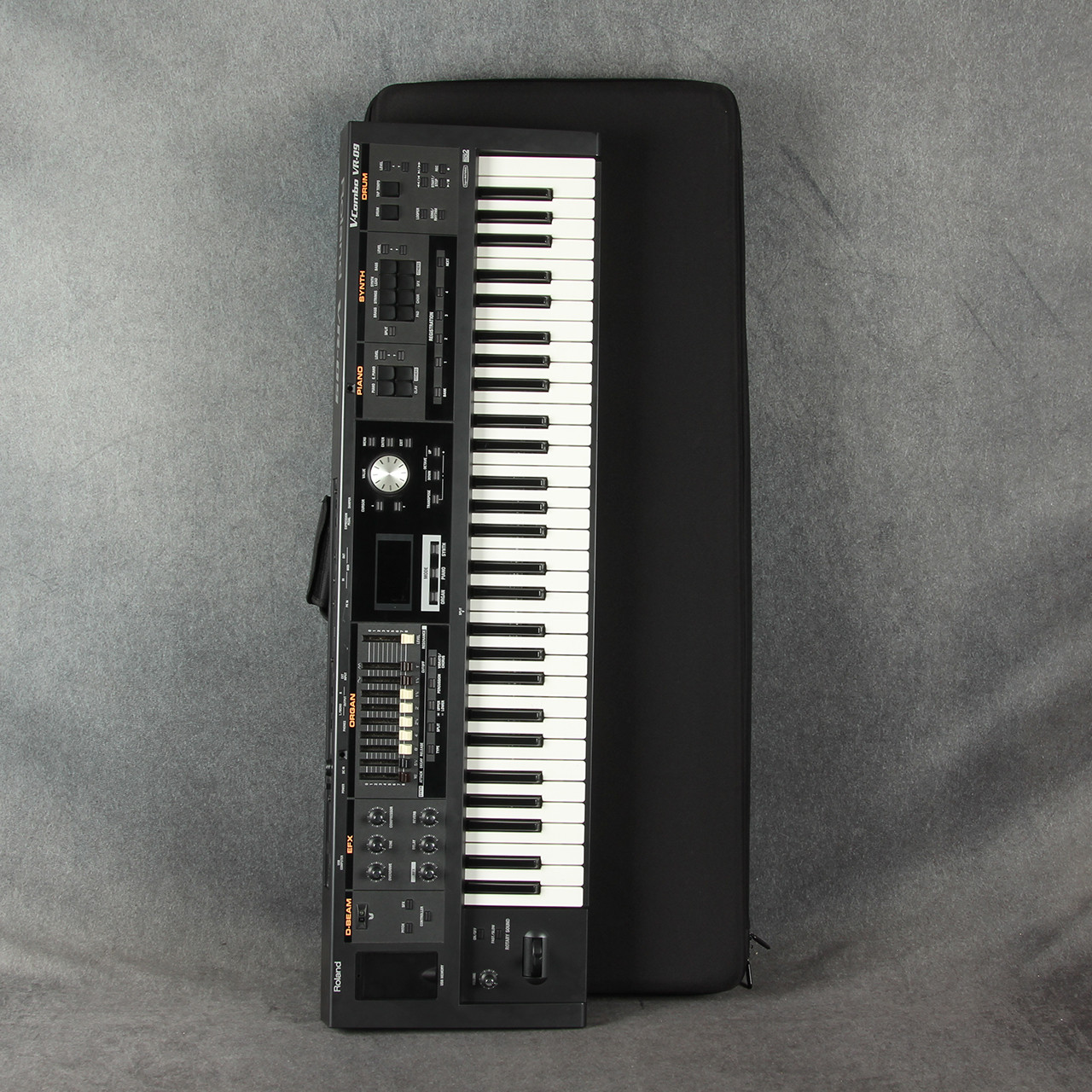 Roland V-Combo VR-09 Keyboard 2nd Hand | Rich Tone Music