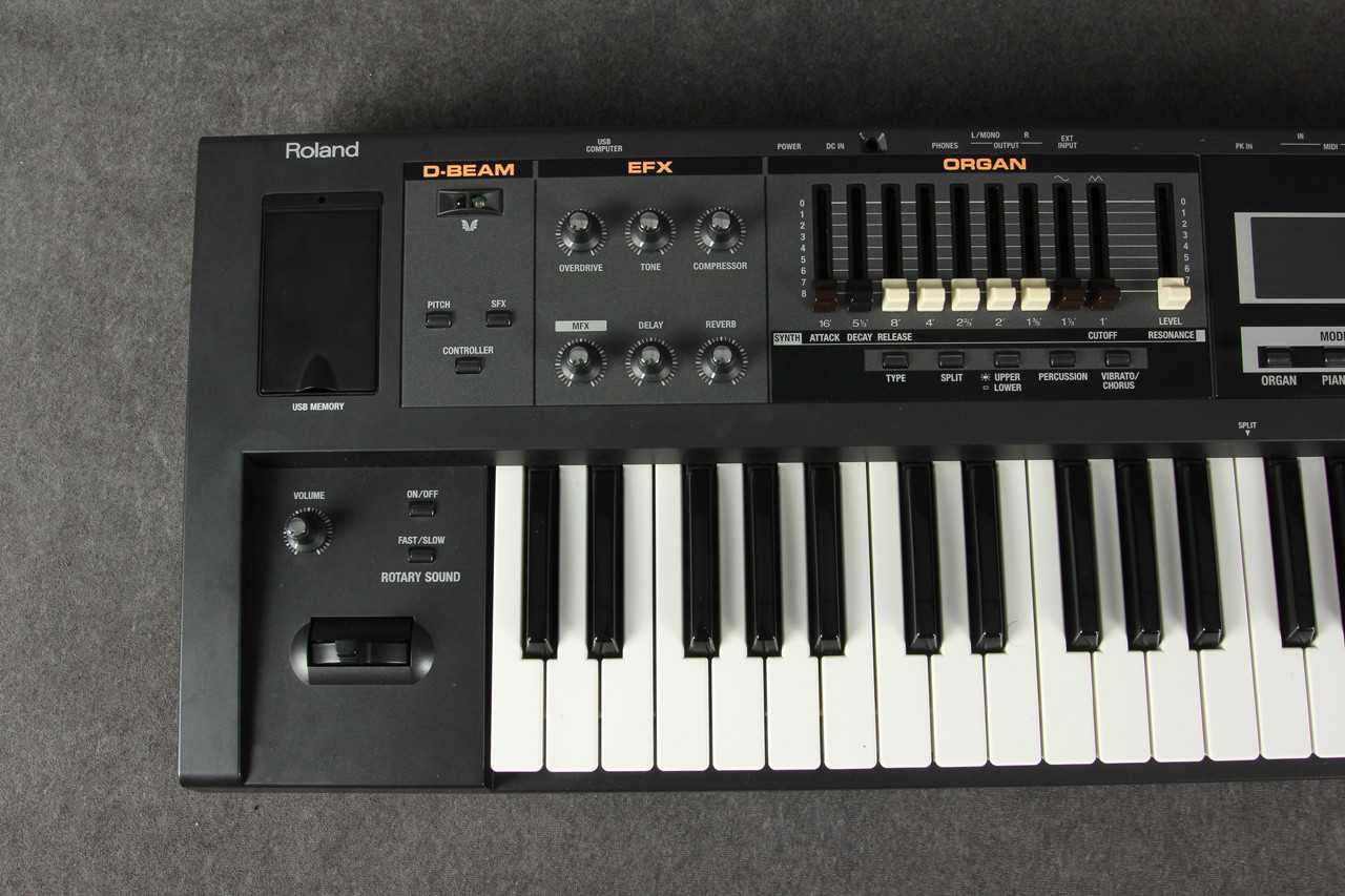 Roland V-Combo VR-09 Keyboard 2nd Hand | Rich Tone Music