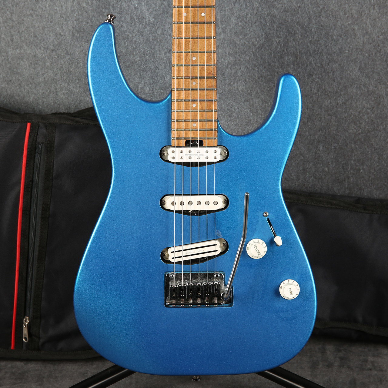 Charvel Pro-Mod DK22 SSS 2PT CM Electric Blue 2nd Hand | Rich Tone