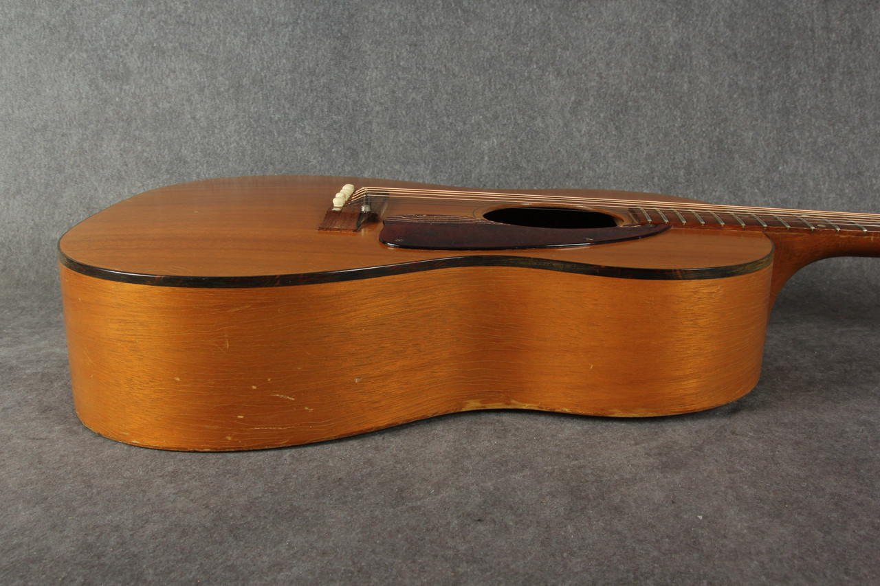 1970年代のGibsonオリジナルハードケース。Les Paul Junior Specialや