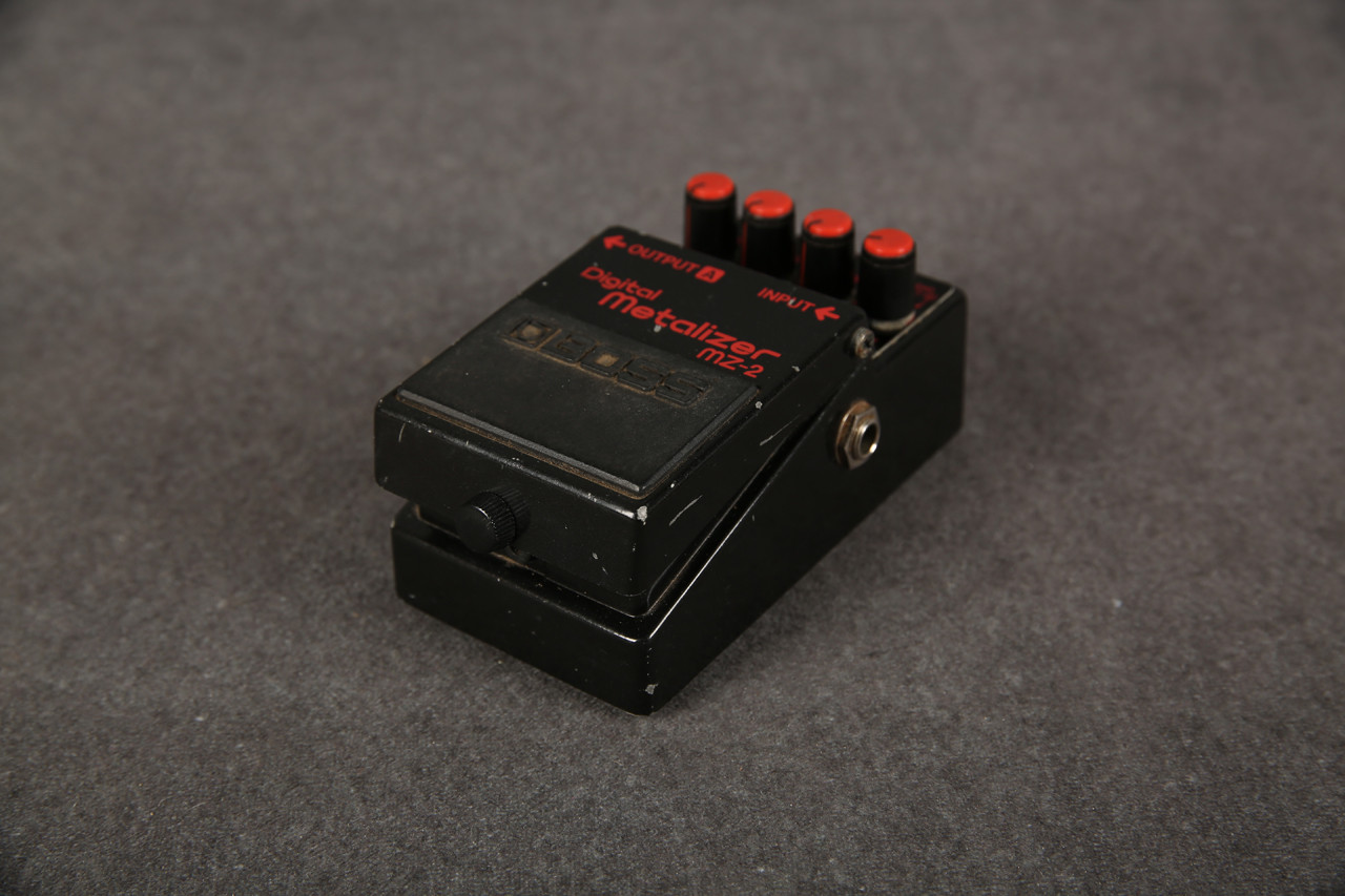 Boss MZ-2 Digital Metalizer 80s MIJ 2nd Hand | Rich Tone Music