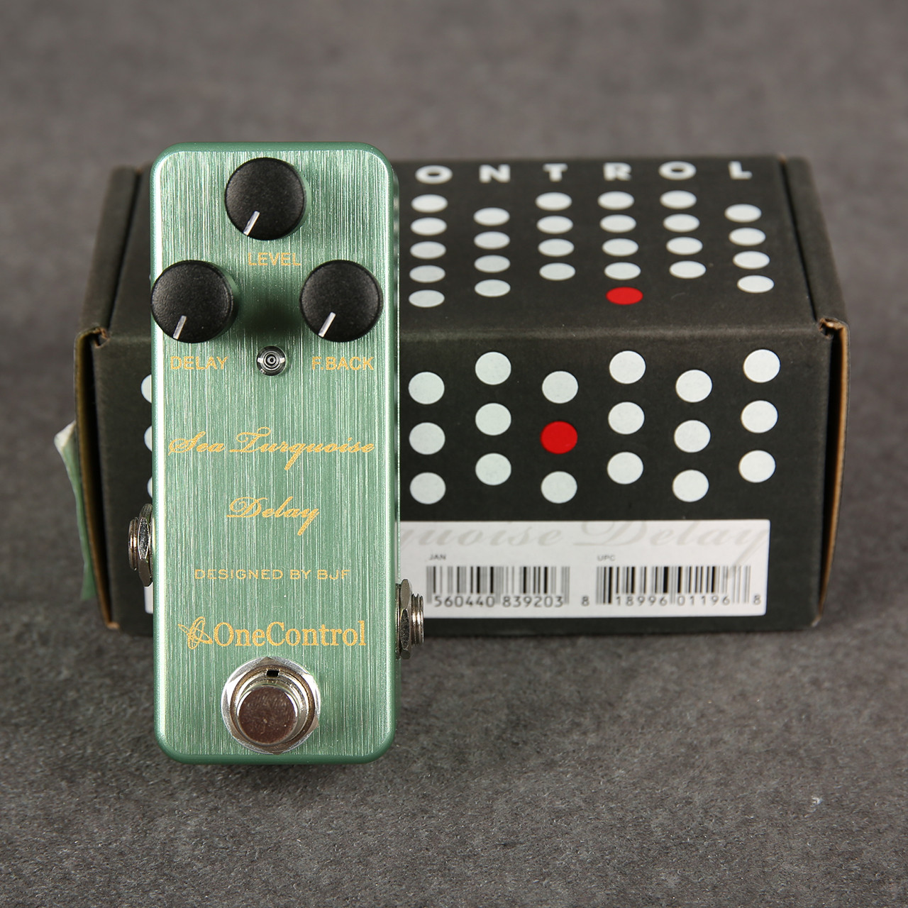 One Control Sea OC STD Turquoise Delay 2nd Hand | Rich Tone Music