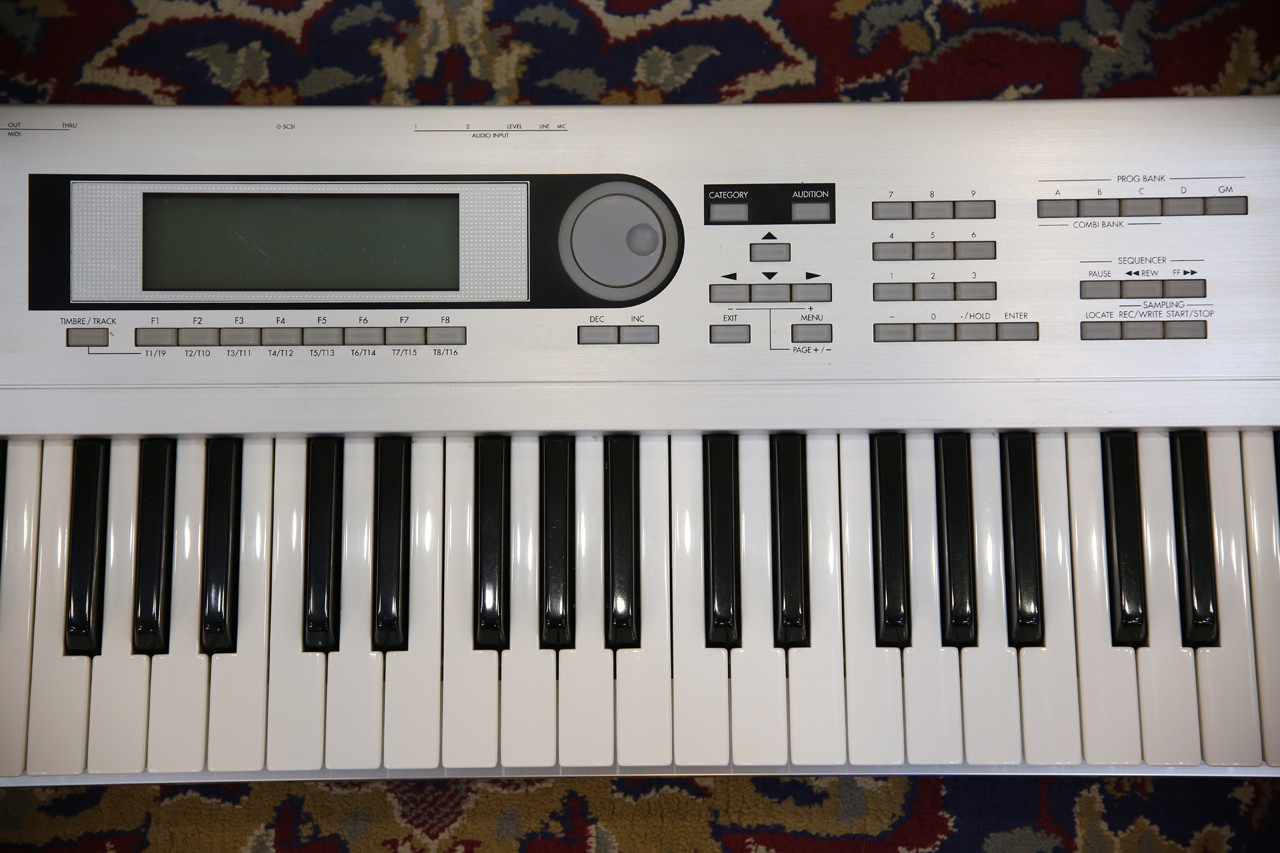 Korg Triton LE 61 Key Music Workstation 2nd Hand | Rich Tone Music