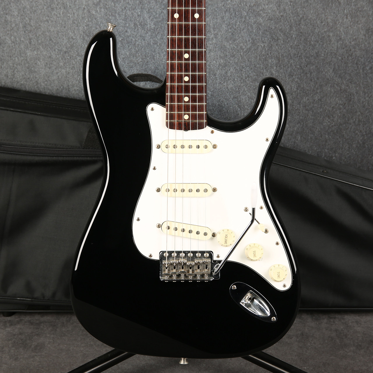 Fender ST-62 Stratocaster MIJ Black 2nd Hand | Rich Tone Music