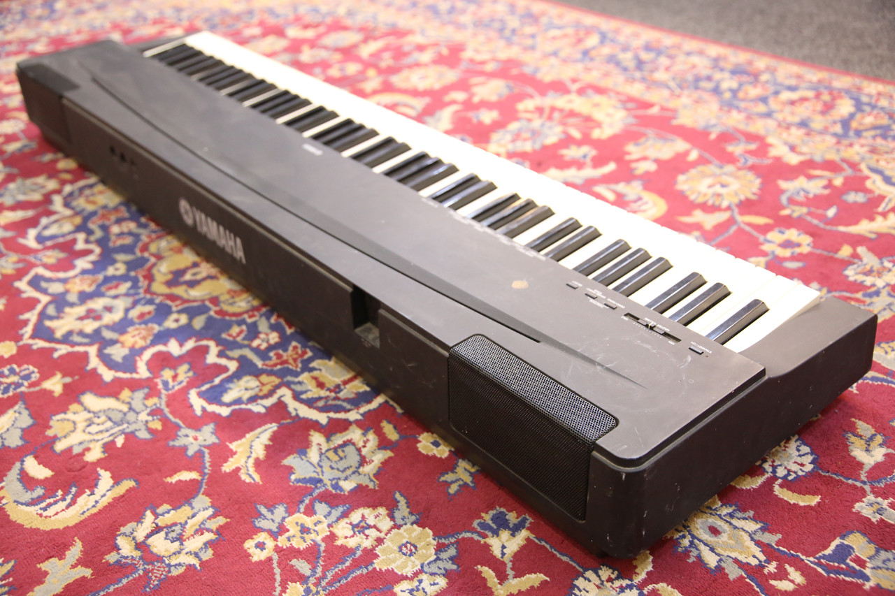 YAMAHA キーボード 電子ピアノ ELECTRONIC PIANO P-70 取引完了