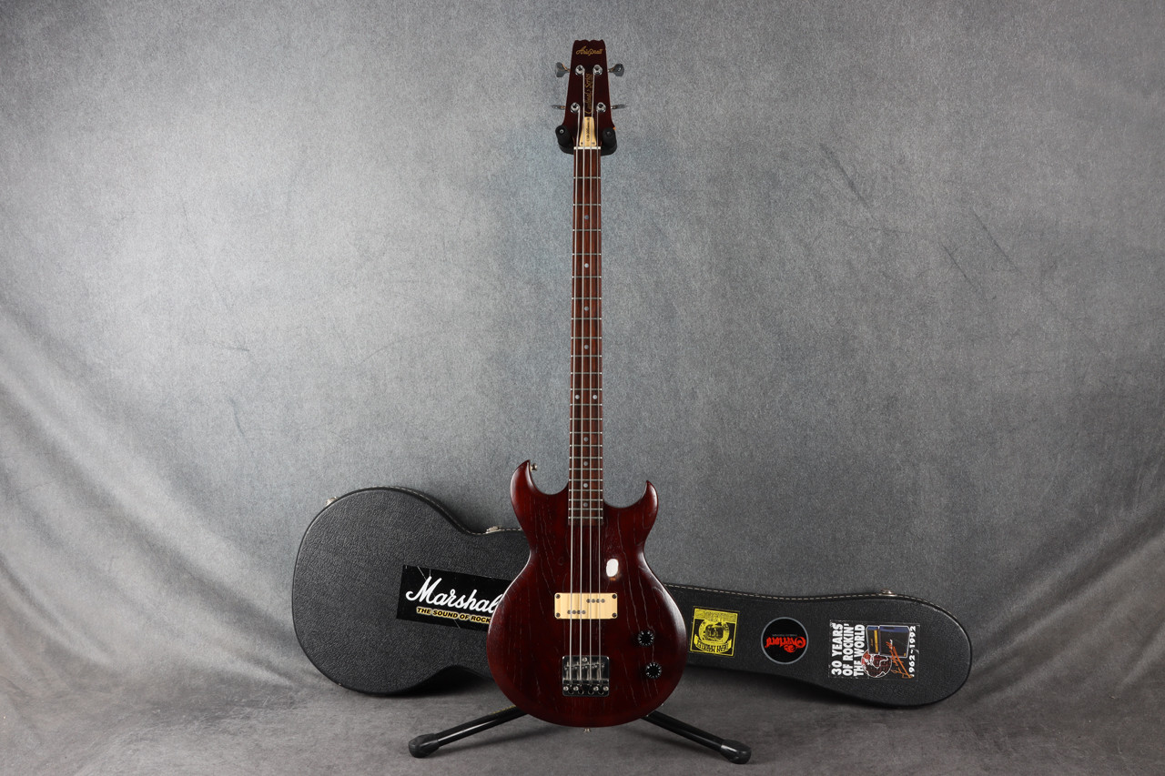 Aria Pro II Cardinal Series CSB-300 Bass Walnut 2nd Hand | Rich