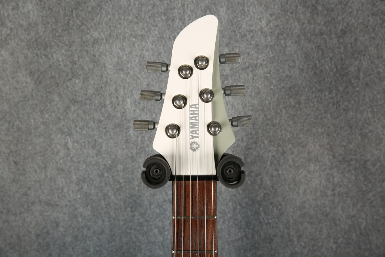 Yamaha RGX A2 White 2nd Hand | Rich Tone Music