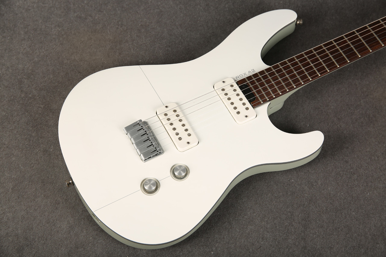 Yamaha RGX A2 White 2nd Hand | Rich Tone Music