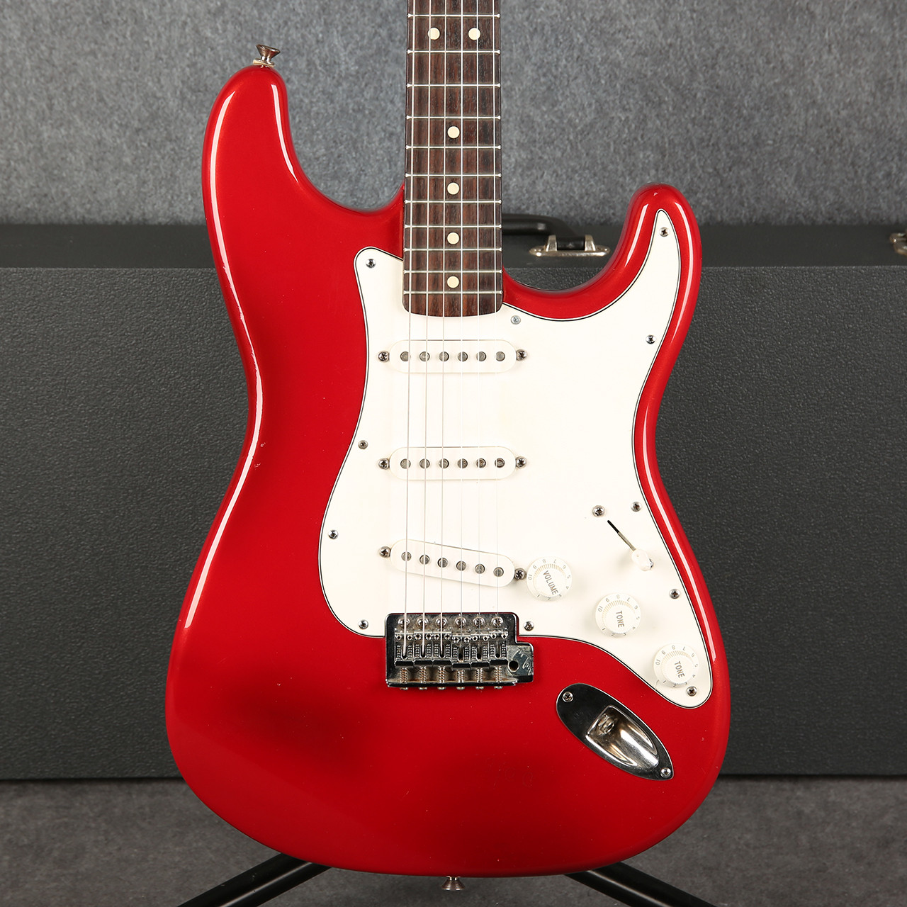 【11043】Fender Mexico Stratocaster RED Fender Mexican Standard Stratocaster Candy Apple Red 2nd Hand