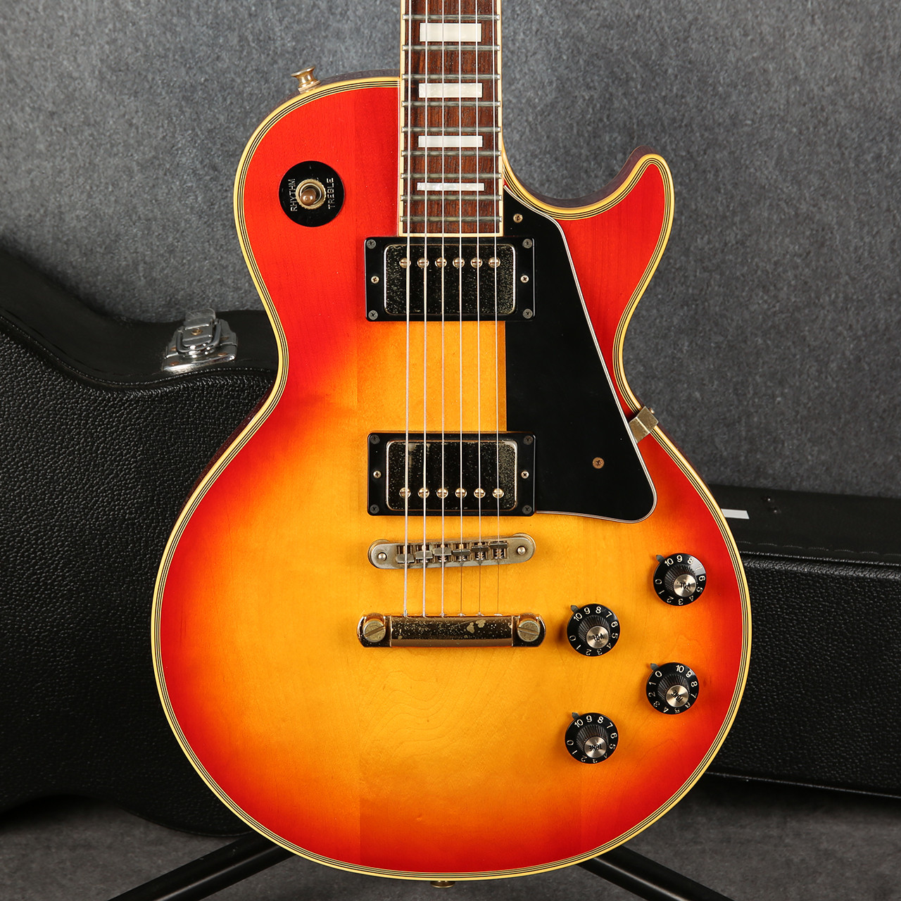 Aria Pro II LC-500 Cherry Sunburst 2nd Hand | Rich Tone Music