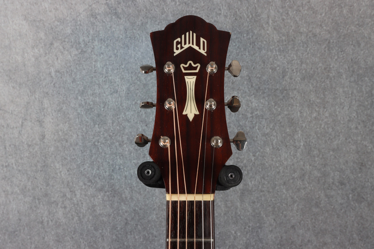 Guild GAD 40 Acoustic Guitar Sunburst 2nd Hand | Rich Tone Music