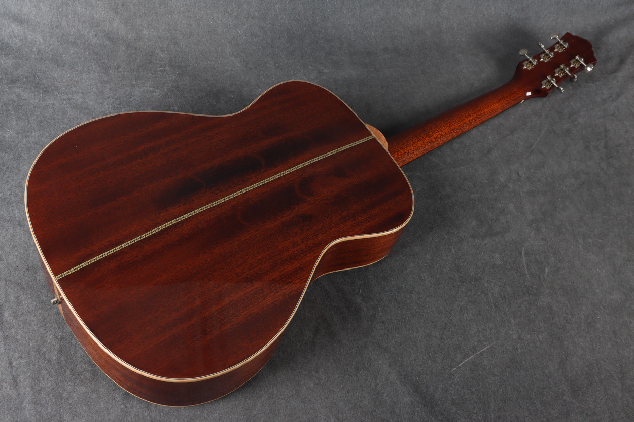 Guild GAD 40 Acoustic Guitar Sunburst 2nd Hand | Rich Tone Music