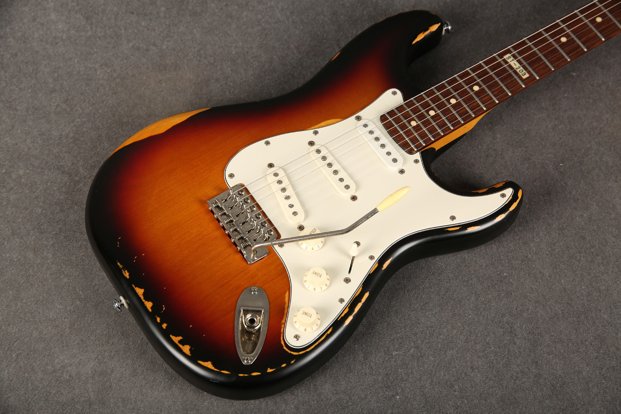 ESP LTD ST-203 Distressed 3-Tone Sunburst 2nd Hand | Rich Tone Music