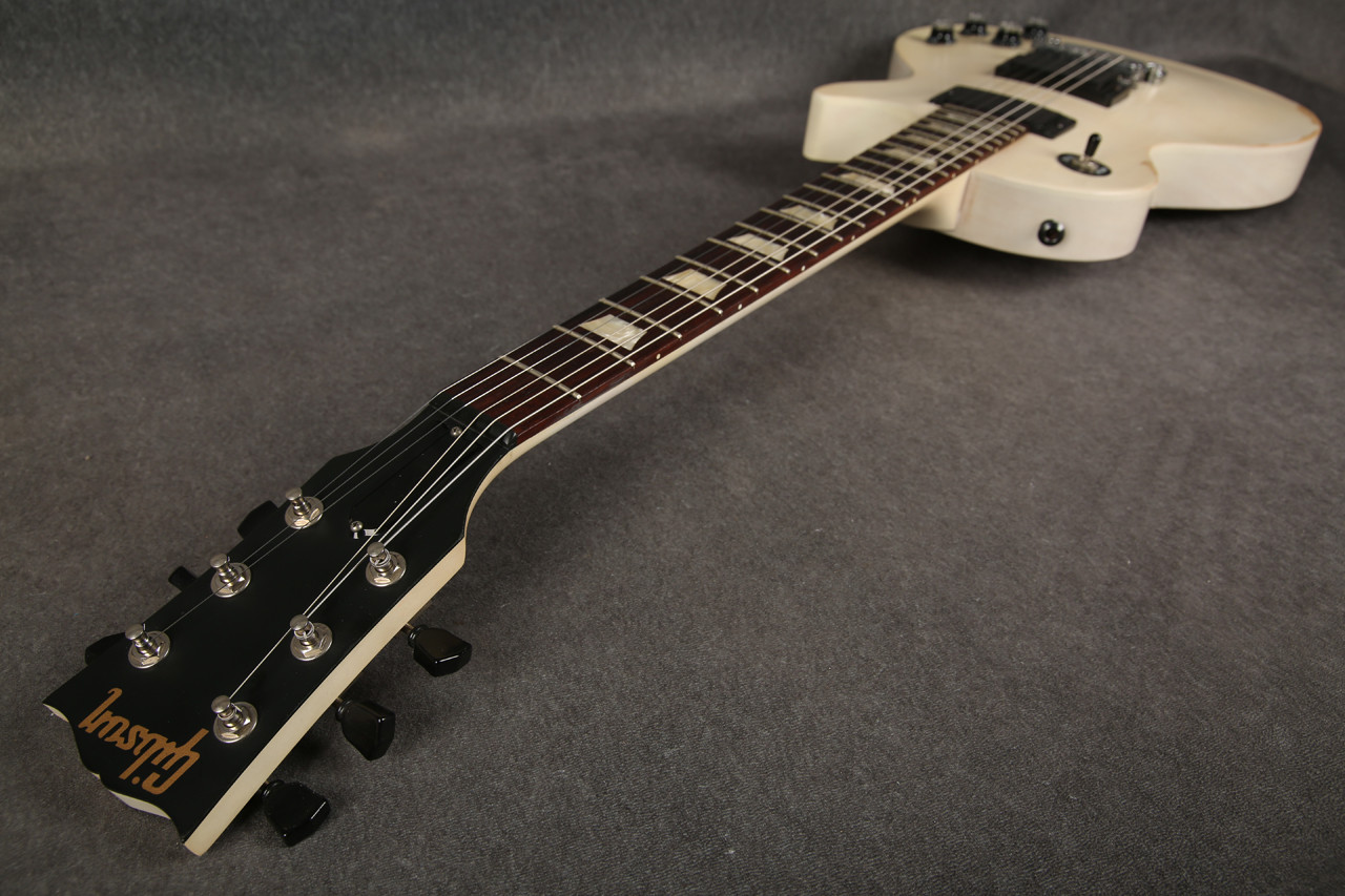 Gibson Les Paul LPJ ホワイト 2013年製 Gibson Les Paul LPJ in Rubbed Trans White - The Guitar