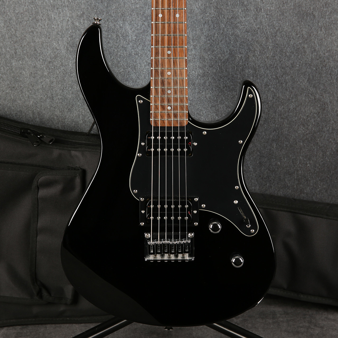 Yamaha Pacifica 120H Black 2nd Hand | Rich Tone Music