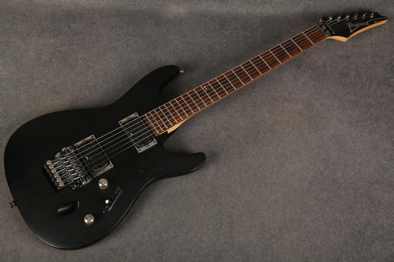 Ibanez S320-WK Weathered Black 2nd Hand | Rich Tone Music
