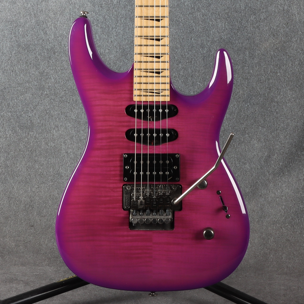 KRAMER striker 211 purpleエレキギター Kramer Striker SC211 Trans Purple 2nd Hand | Rich Tone Music