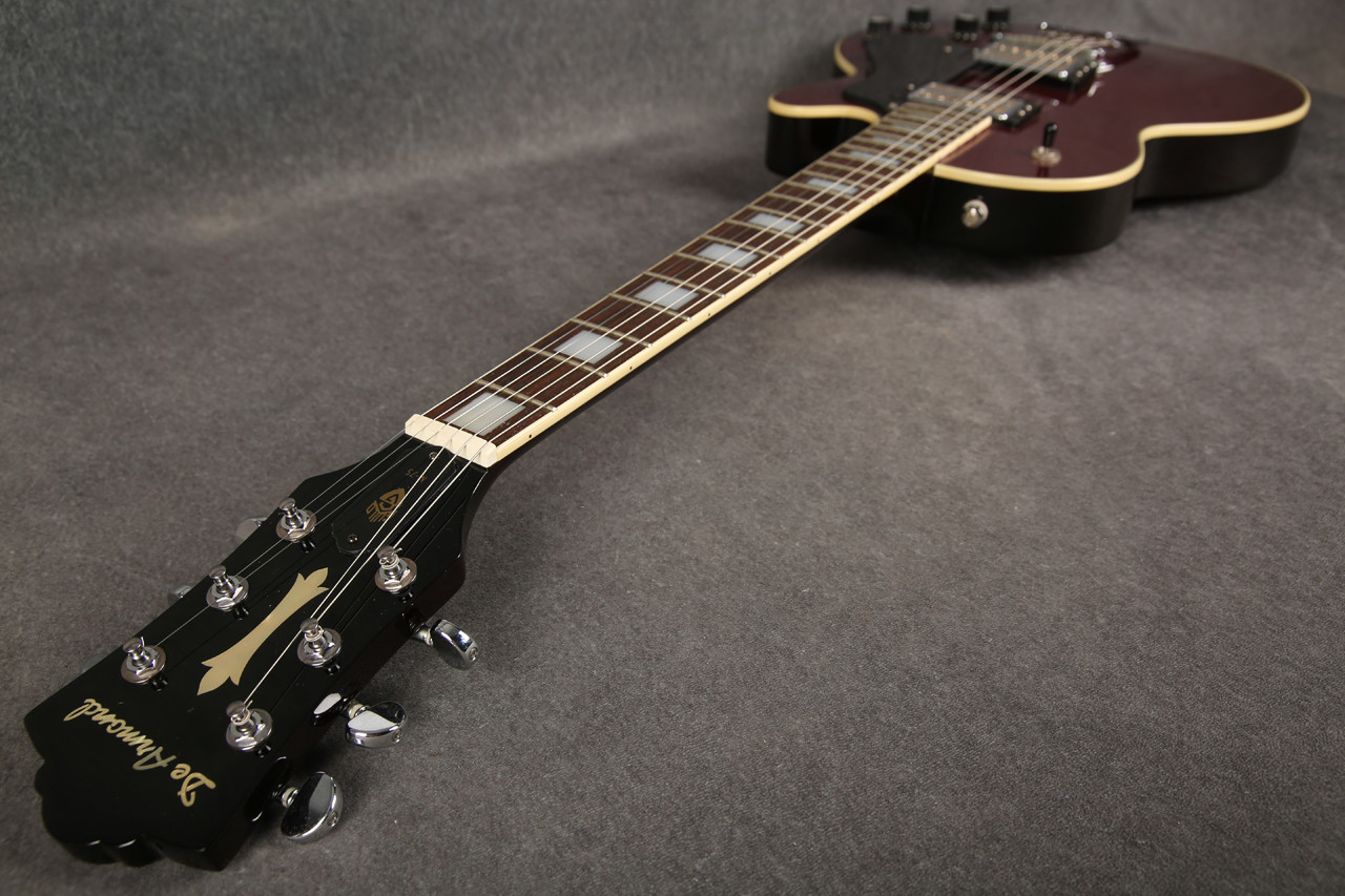 DeArmond By Guild M-75 Tyrian Purple 2nd Hand | Rich Tone Music