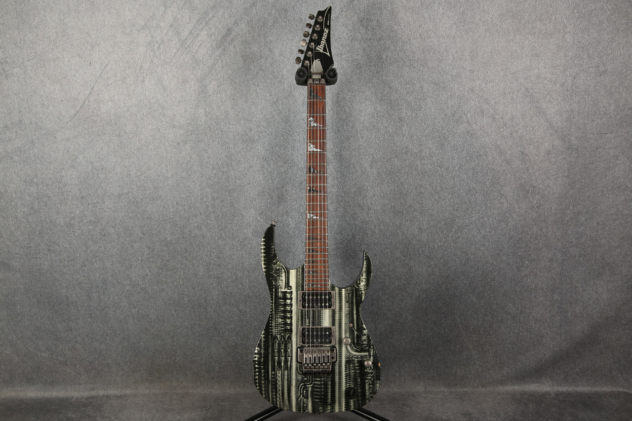 大幅値下げ Ibanez RGTHRG1 H.R. Giger 2005 限定物 大幅値下げ Ibanez RGTHRG1 H.R. Giger 2005 限定物 大幅値下げ