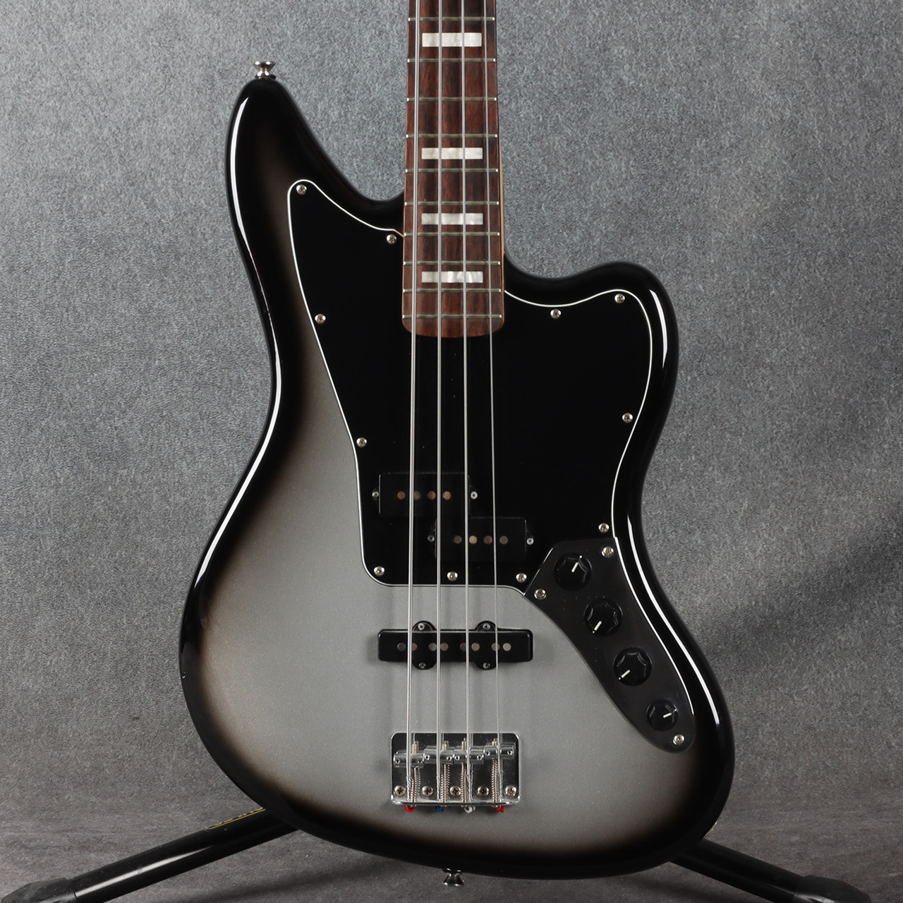 Squier Troy Sanders Signature Jaguar Bass Silverburst 2nd Hand