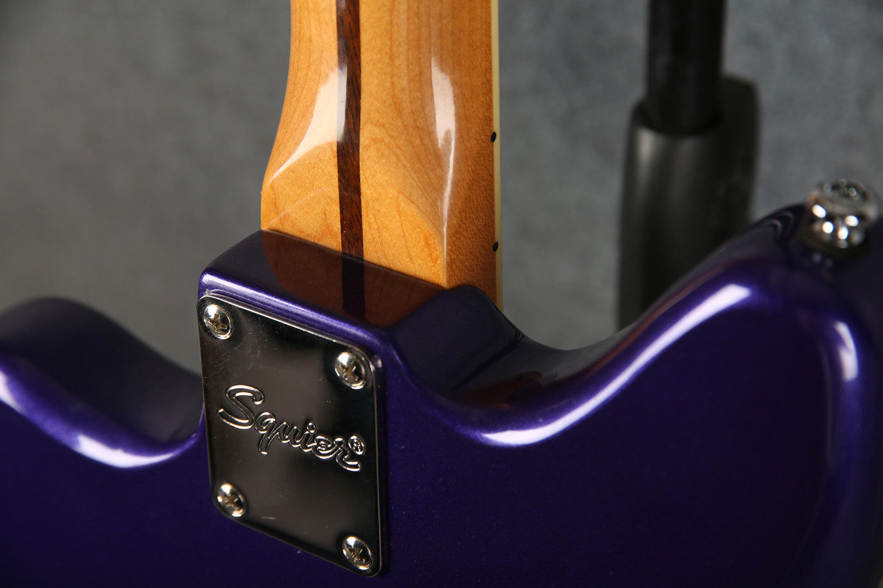 Squier FSR Classic Vibe 70s Jaguar Purple Metallic 2nd Hand | Rich