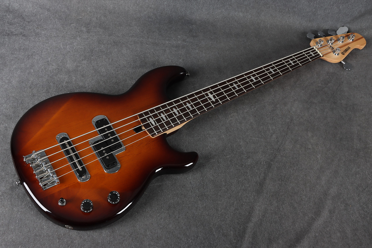 Yamaha BB425 5-String Bass Sunburst 2nd Hand | Rich Tone Music
