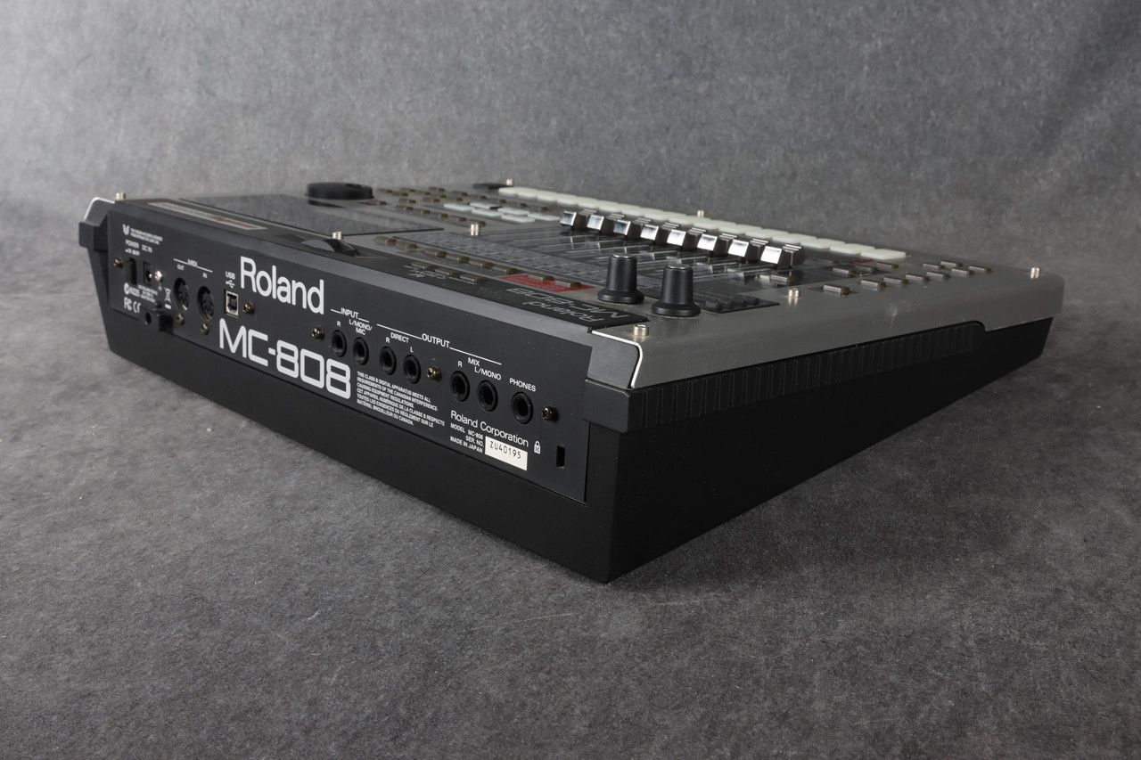 その他 Roland mc-808 groovebox Roland MC-808 Sampling GrooveBox 2nd Hand | Rich Tone Music