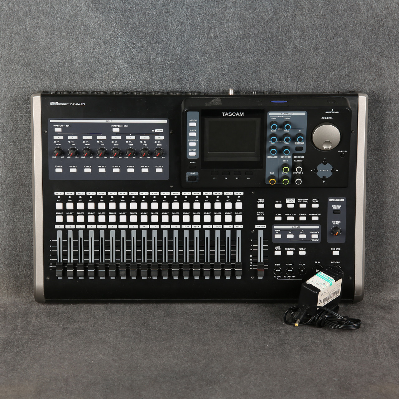 配信機器・PA機器・レコーディング機器 TASCAM DP-24SD DP-24SD | 24トラック SD/SDHC MTR | TASCAM(日本)