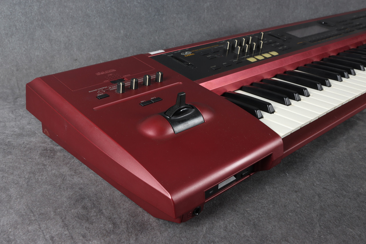 極美品 KORG KARMA Korg Karma Music Workstation 2nd Hand | Rich Tone Music