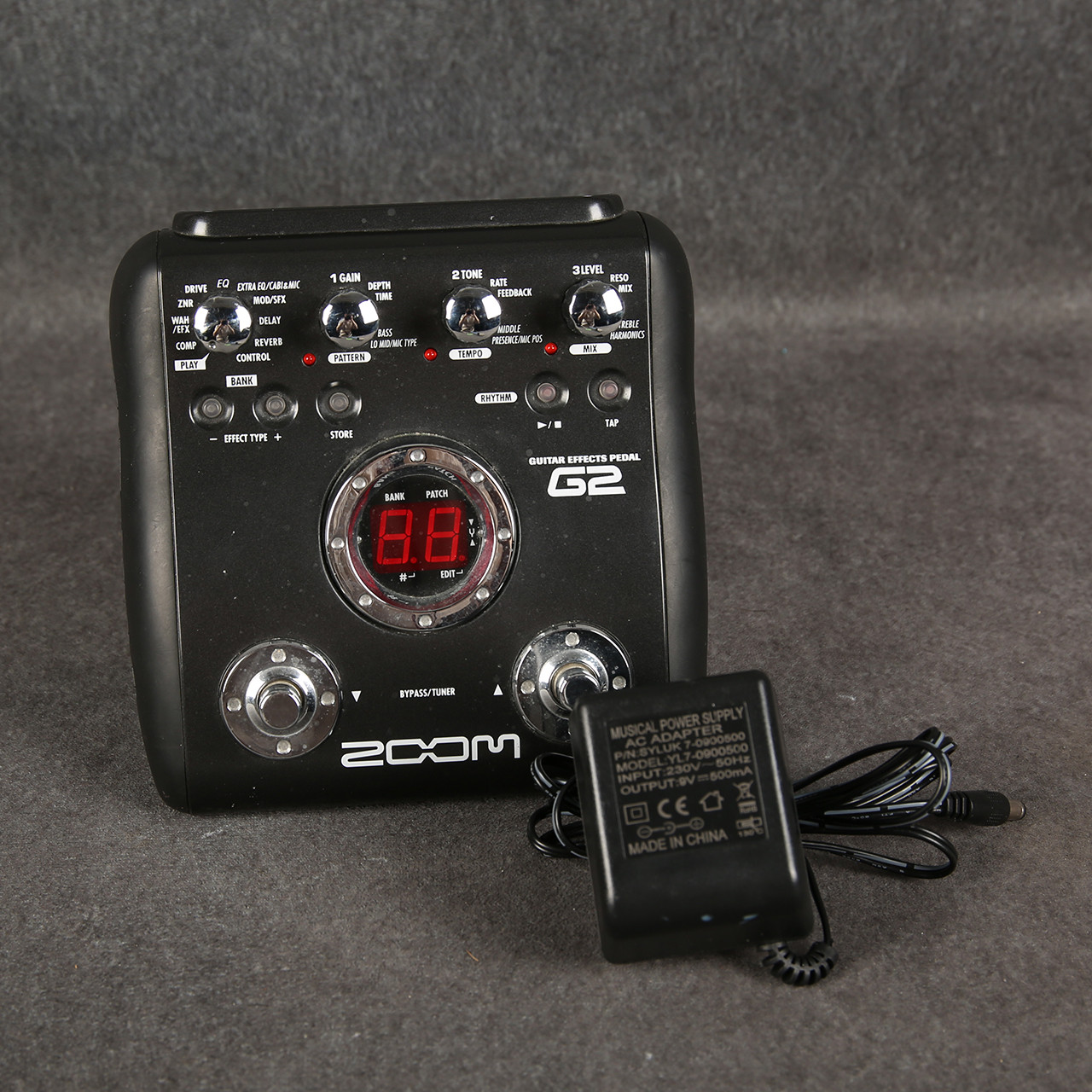Zoom G2 Multi-Effects Pedal 2nd Hand | Rich Tone Music