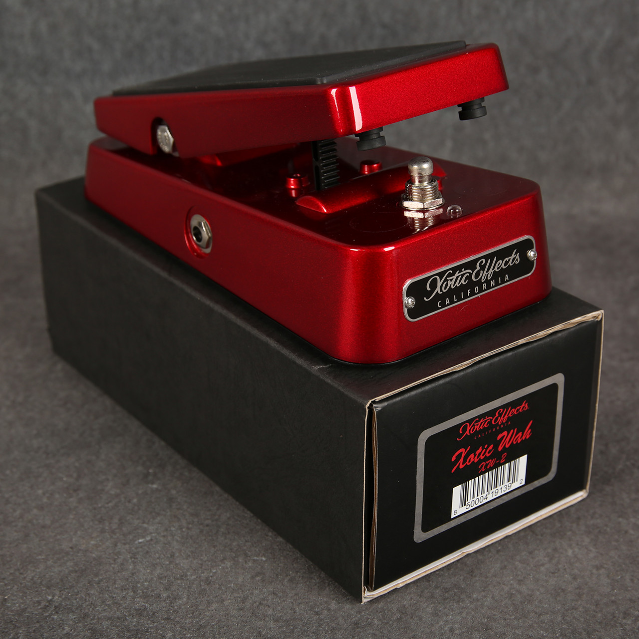 Xotic XW-2 Wah Pedal Limited Edition Red Xotic Red Wah | Xotic