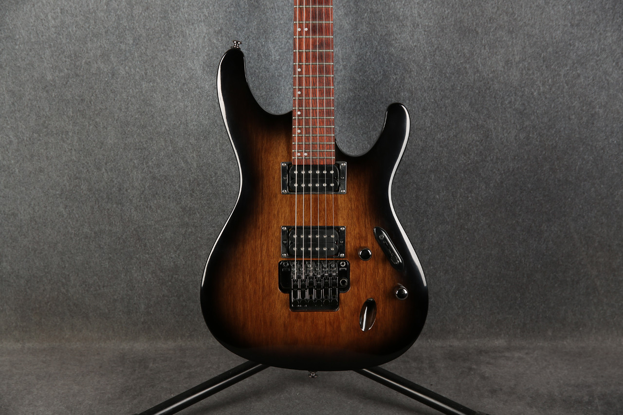 Ibanez S520-TKS Transparent Black Sunburst 2nd Hand | Rich Tone Music