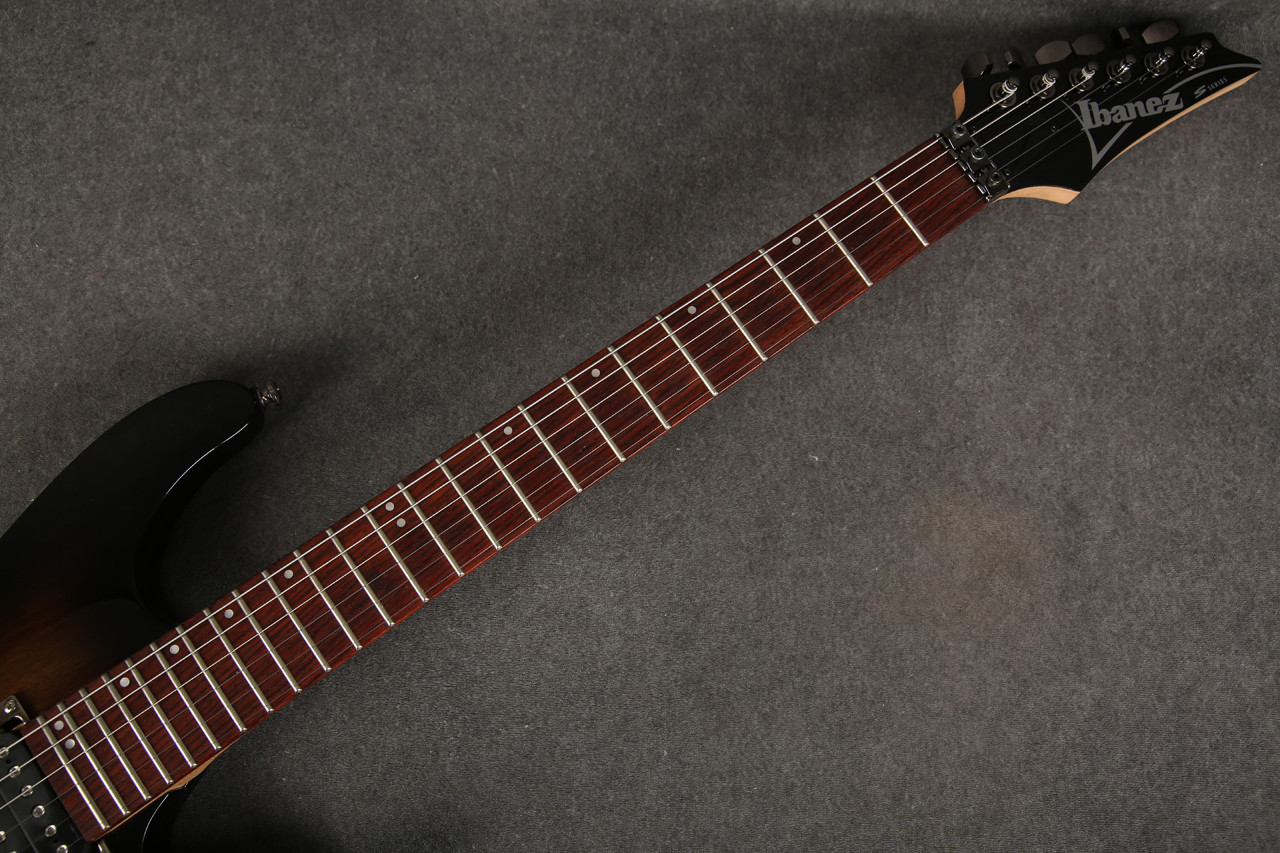 Ibanez S520-TKS Transparent Black Sunburst 2nd Hand | Rich Tone Music