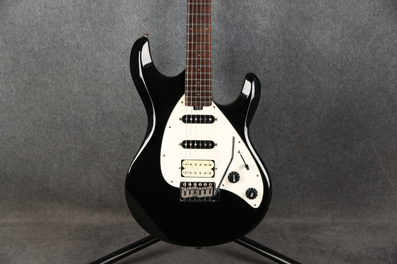 ■OLP MM4 ERNIE BALL Musicman Silhouette OLP by Music Man Silhouette MM4 Black 2nd Hand | Rich Tone Music