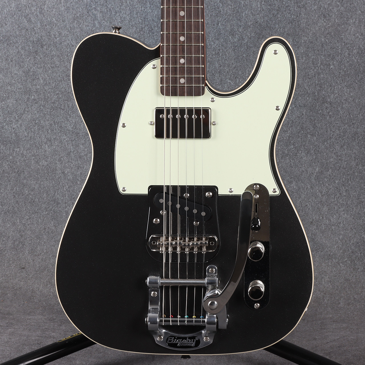Squier LTD Classic Vibe 60s Custom Telecaster SH Bigsby Charcoal