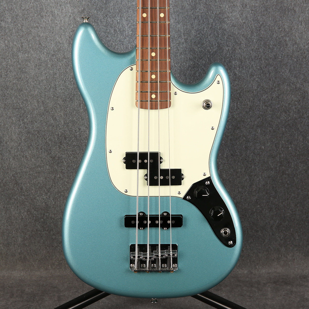 Fender Limited Edition Player Mustang Bass PJ Tidepool Ex Demo