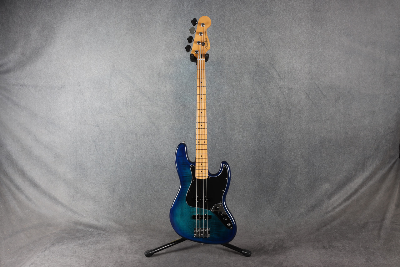 Fender Limited Edition Player II Jazz Bass Plus Top Blue Burst Ex