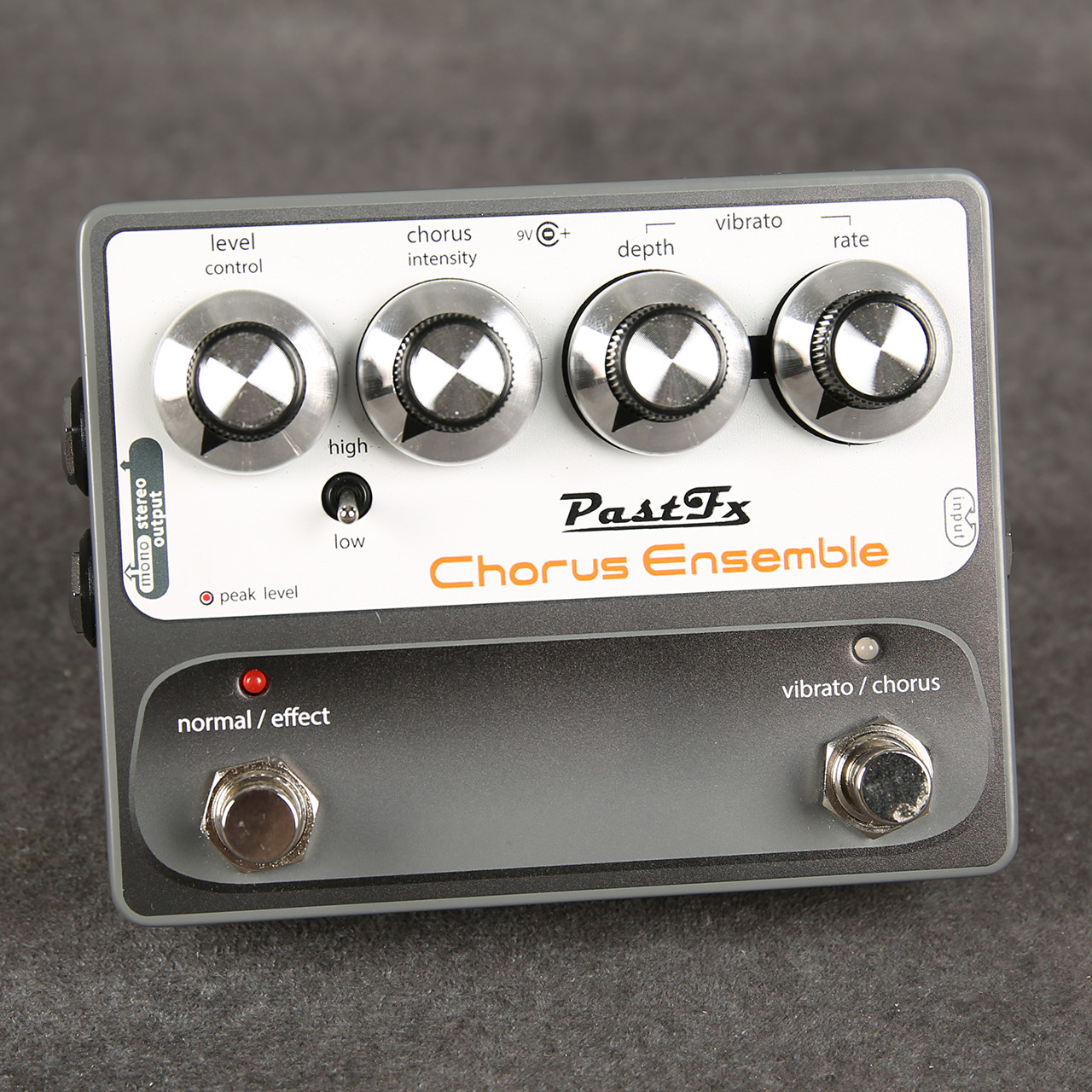 Past FX Chorus Ensemble Deluxe Pedal 2nd Hand | Rich Tone Music