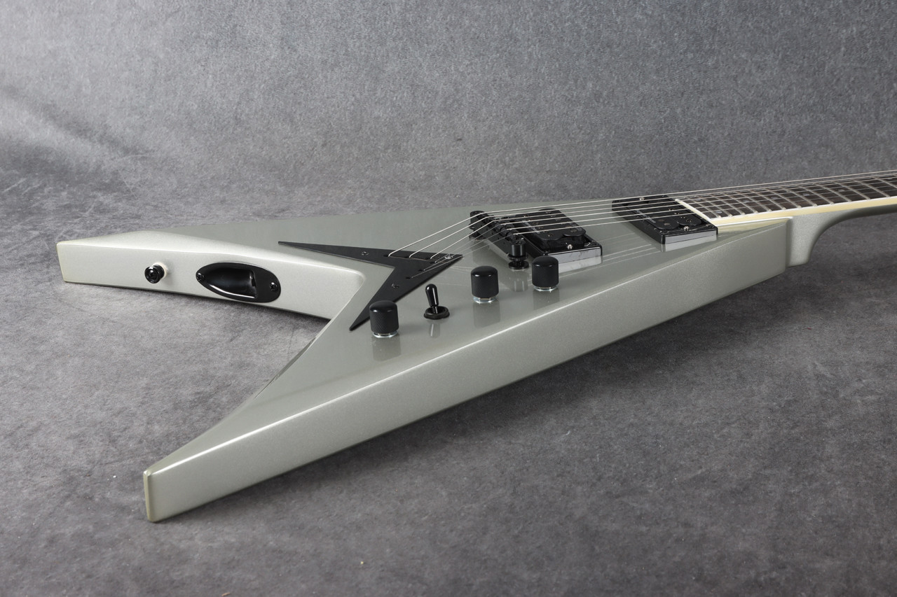 Kramer Dave Mustaine Vanguard Silver Metallic 2nd Hand | Rich Tone