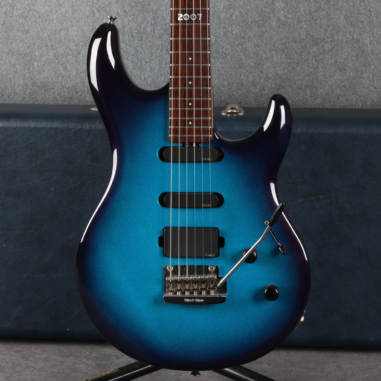 Music Man Luke II Limited Edition 2007 Blue Sparkle 2nd Hand