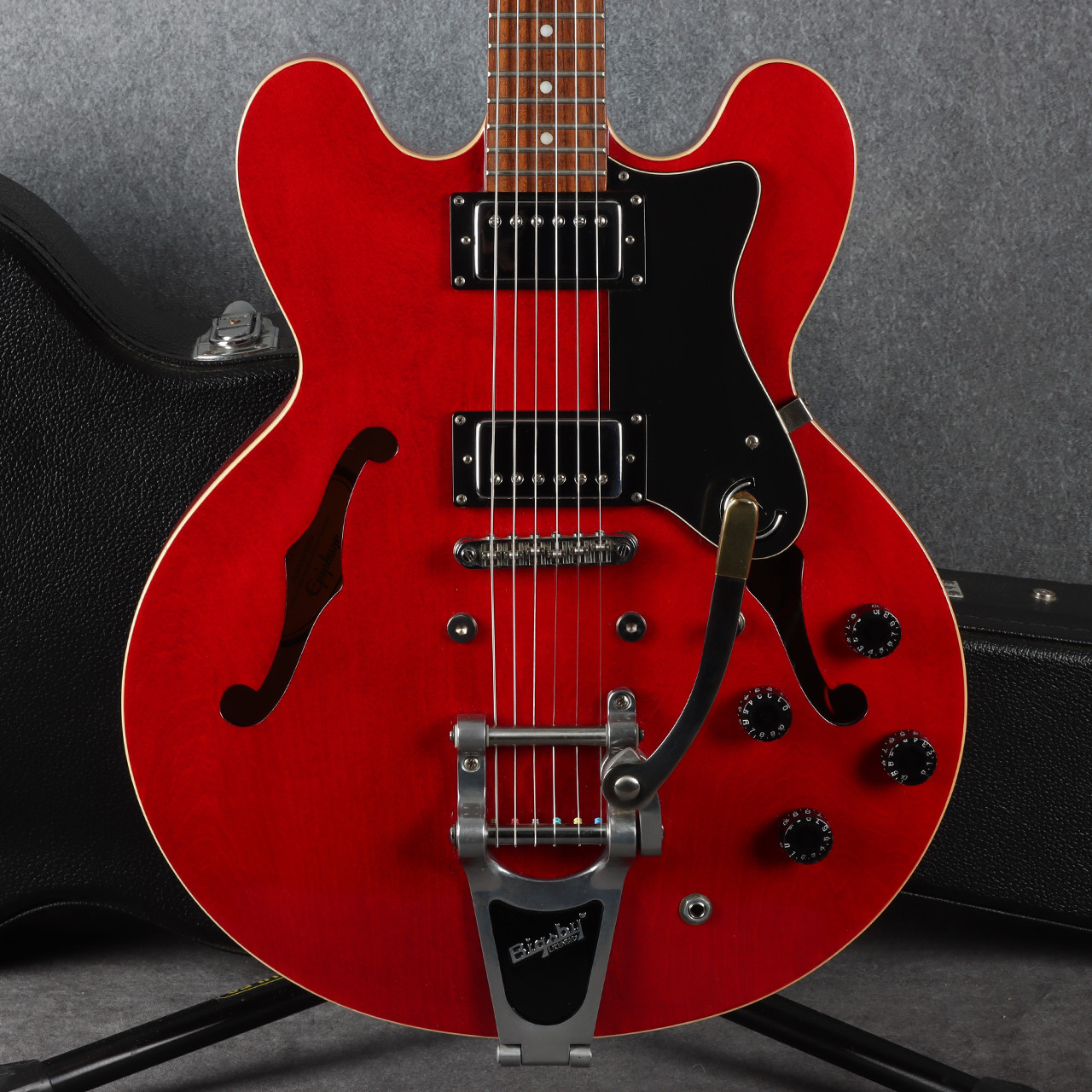 美品 メンテ済 限定 Epiphone Dot EB bigsby 純正HC Epiphone Dot Cherry Bigsby 2nd Hand | Rich Tone Music