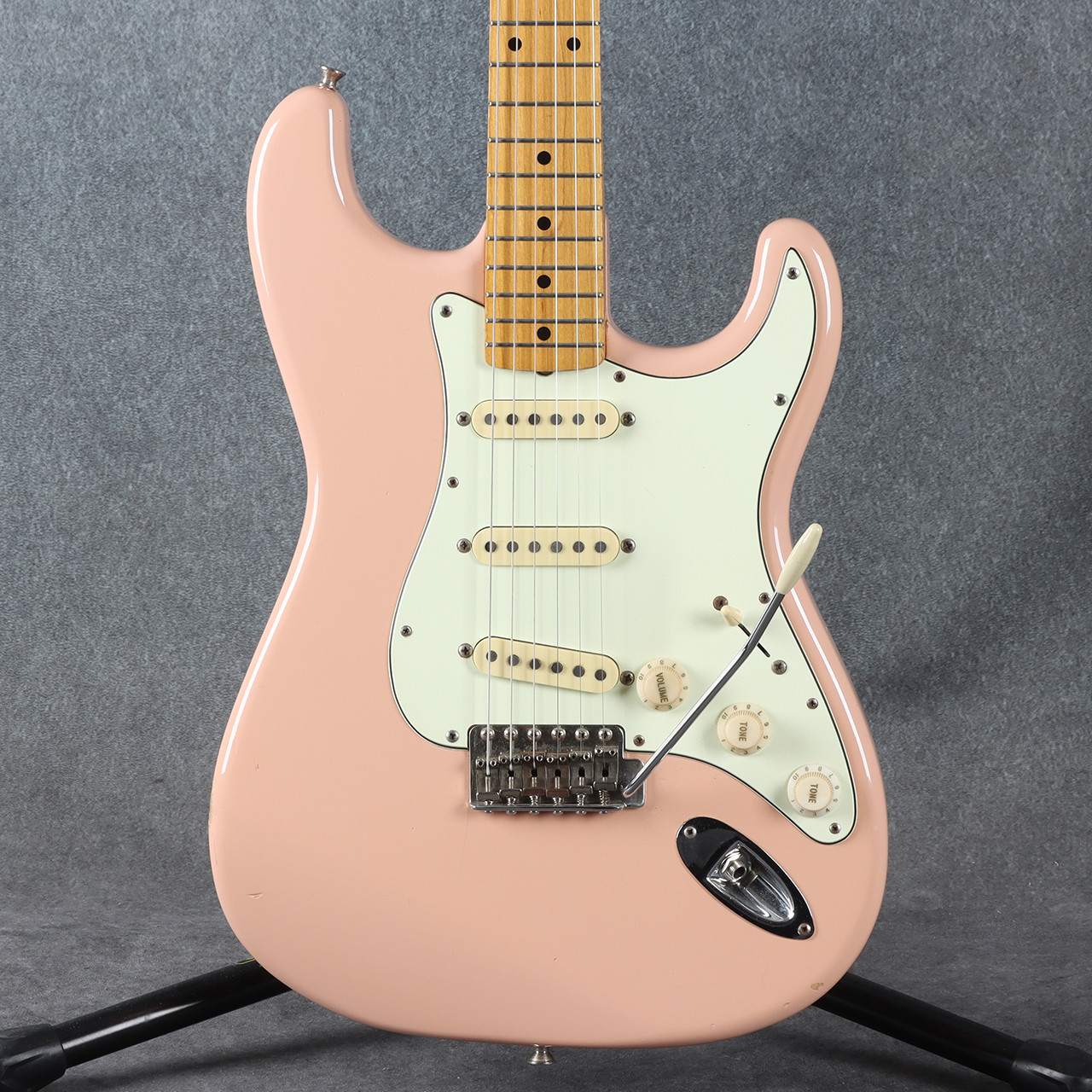 Fender ST-62 MIJ Stratocaster ST54 Neck Shell Pink 2nd Hand | Rich
