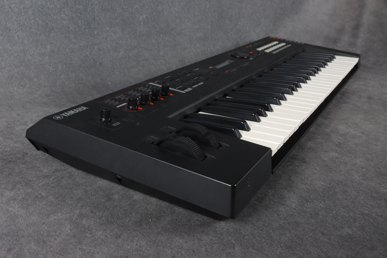 Yamaha MX49 Synthesizer 2nd Hand | Rich Tone Music