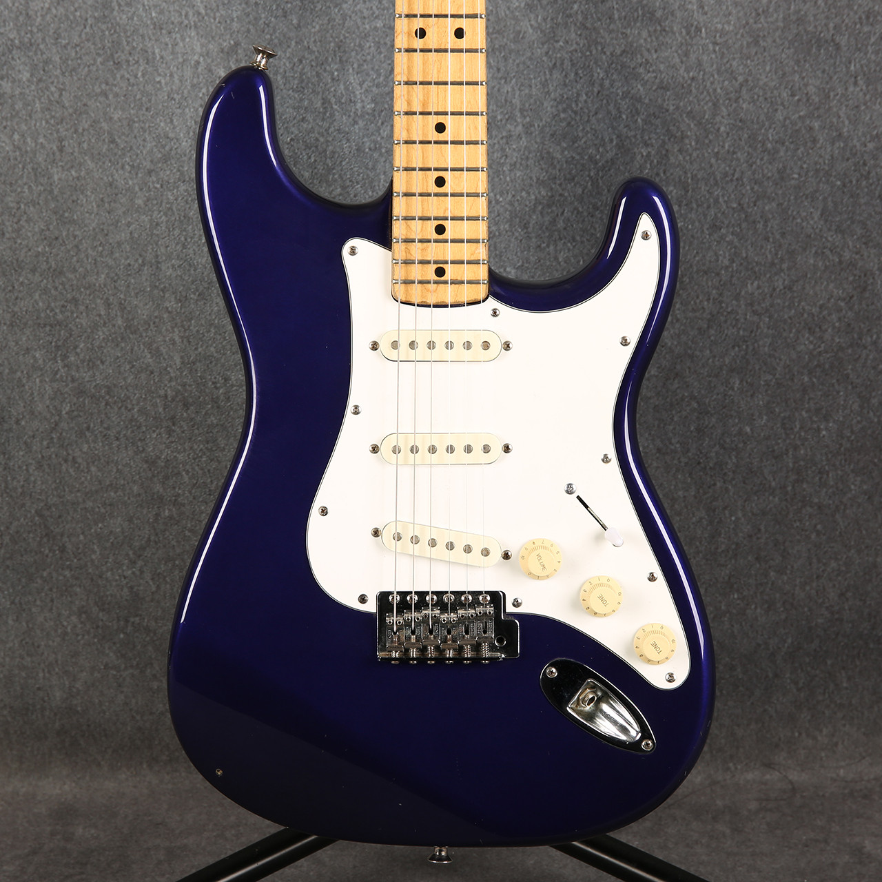 Fender FSR Mexican Standard Stratocaster Midnight Blue 2nd Hand